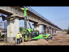 125KN/Mの装備エンジンの変位油圧出版物の山機械を積む3.8L低いあき高