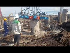 油圧山のブレーカ