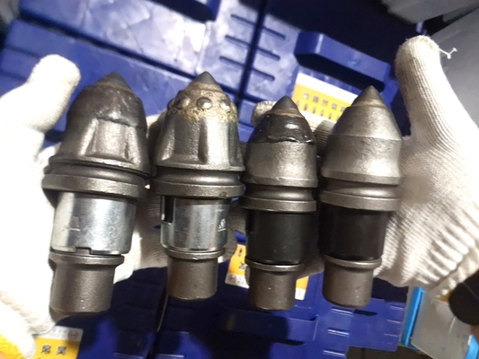 杭打ち工具 掘削弾丸歯ロックオーガー 25mm B47k22
