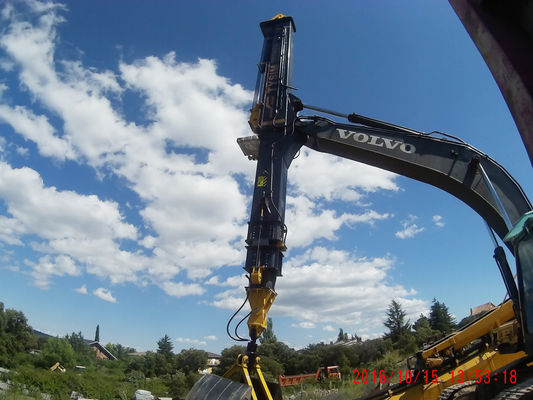 様々な産業ニーズに対応する、カスタマイズ可能な5460mm最小動作半径クラムシェル伸縮アーム